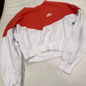 Nike sweatshirt with coral pink on top
